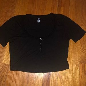 Me to We button up crop